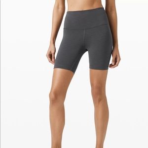 Lululemon Wunder Train High-Rise Shorts 6”